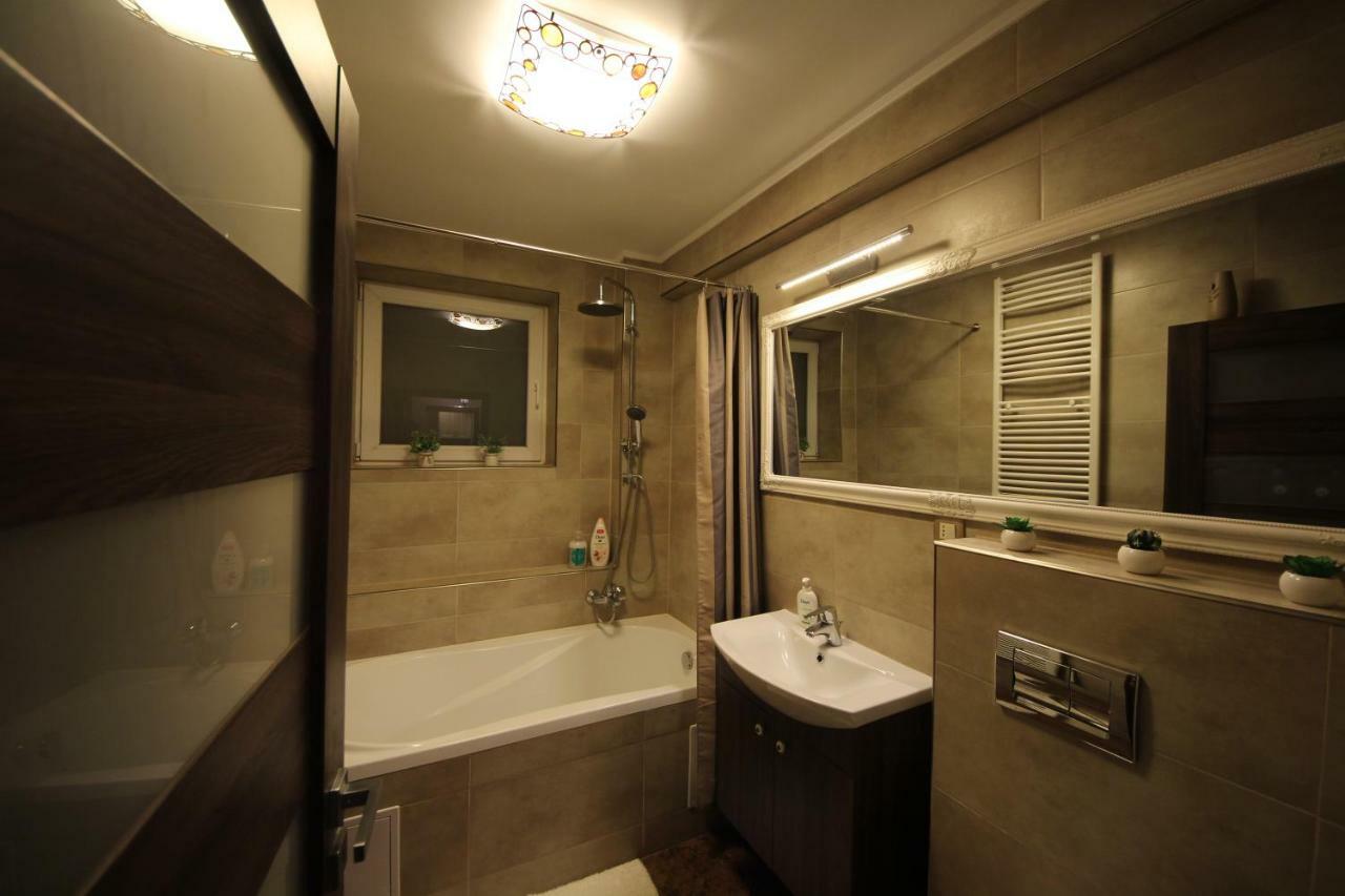 Majestic Residence Brasov Bagian luar foto